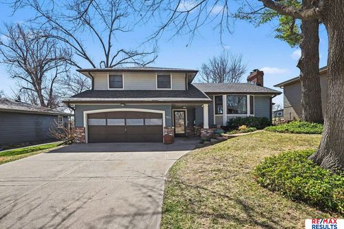 9811 Sprague Street, Omaha, NE, 68134-0000 | Card Image