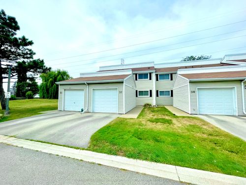 31-7001 Casey St, Niagara Falls, ON, L2J3G6 | Card Image