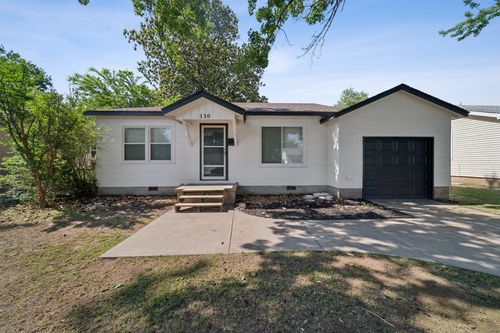 330 E 46th St, Tulsa, OK, 74105-4512 | Card Image