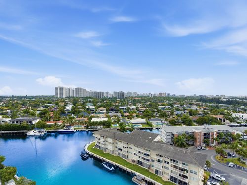 apt-16a-427 Golden Isles Drive, Hallandale Beach, FL, 33009 | Card Image