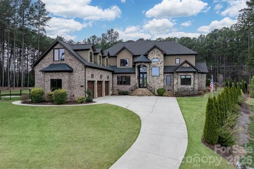 7946 Norman Pointe Dr, Denver, NC, 28037-7628 | Card Image