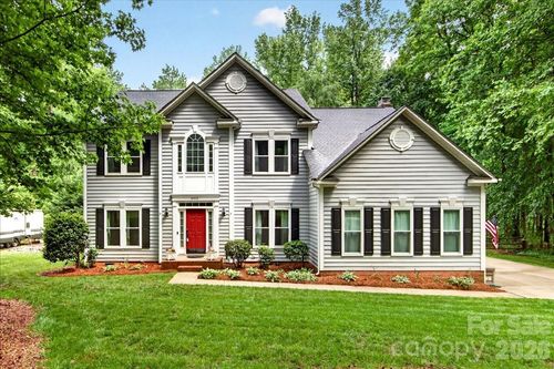 8416 Quarters Ln, Mint Hill, NC, 28227-9788 | Card Image