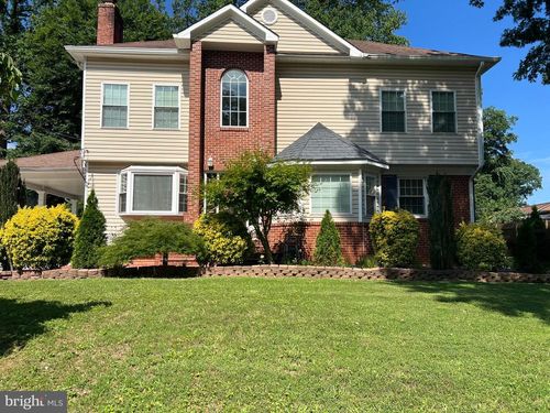 5409 Easton Dr, SPRINGFIELD, VA, 22151-3415 | Card Image