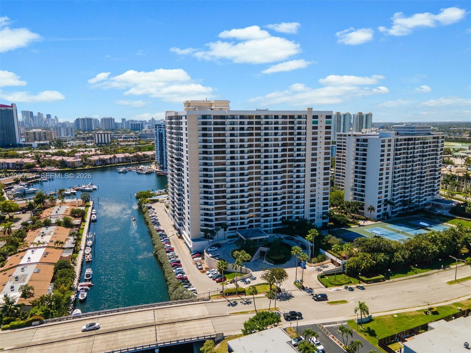 Residential Lease in Hallandale Beach 4