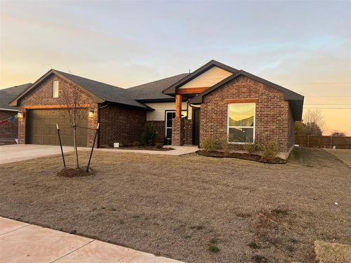 1007 Se 16th Ter, Newcastle, OK, 73065-6038 | Card Image