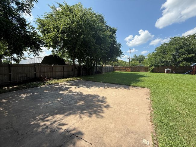 1323 Morado St, House other with 4 bedrooms, 3 bathrooms and null parking in Graham TX | Image 31