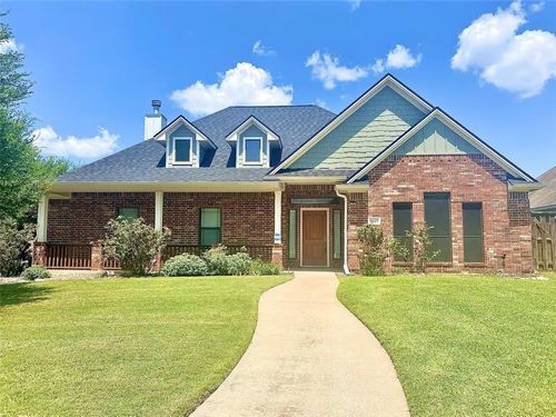 3915 Devrne Dr, College Station, TX, 77845-4059 | Card Image