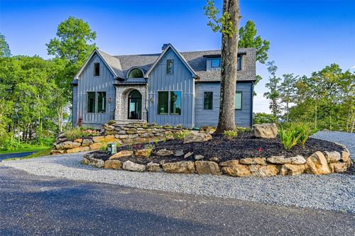 11 Milkweed Trl, Glenville, NC, 28736-0376 | Card Image