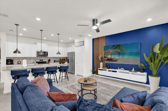 3962 Lana Ave, Townhouse with 5 bedrooms, 4 bathrooms and null parking in DAVENPORT FL | Image 9