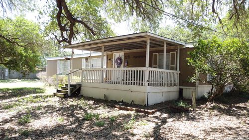 128 Winship Rd, Pleasanton, TX, 78064-3854 | Card Image