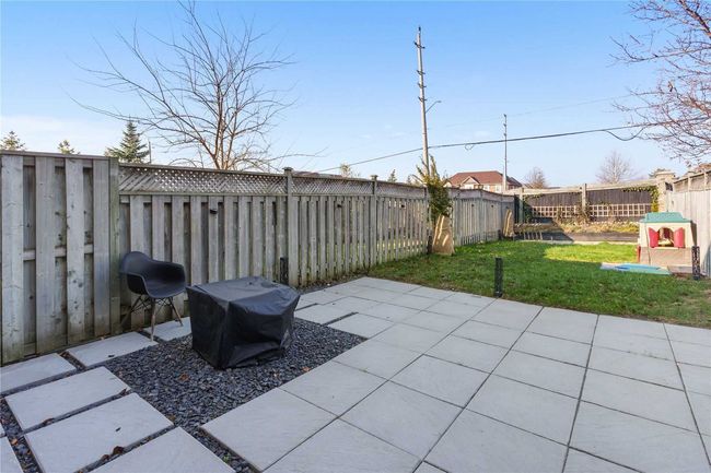 11 Trowell Lane, Condo with 3 bedrooms, 2 bathrooms and 2 parking in Ajax ON | Image 20
