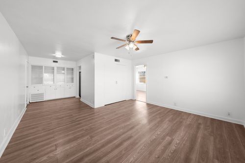 apt-2-523 S Travis St, Sherman, TX, 75090-7164 | Card Image