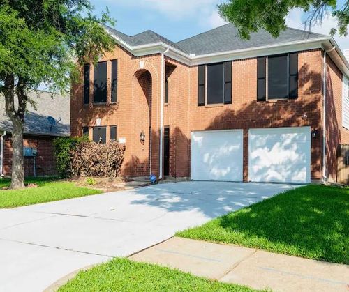 2005 Village Park Dr, Missouri City, TX, 77489-3074 | Card Image