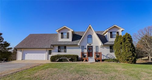 19522 Cedar Gate Drive, Warsaw, MO, 65355 | Card Image