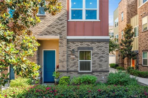 e-4956 Willow, Montclair, CA, 91763-1346 | Card Image