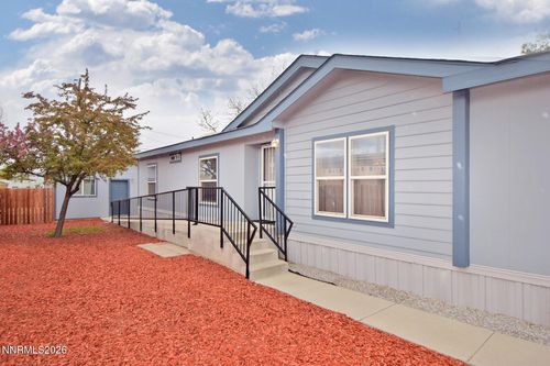 289 Aristocrat Way, Reno, NV, 89506-9676 | Card Image