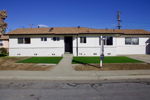 123 Roosevelt St, Coalinga, CA, 93210-2246 | Card Image