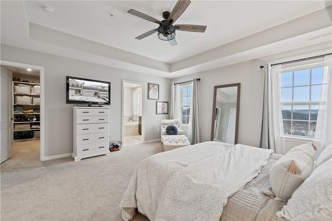 Huge walk-in closet w/custom shelving, YEP!! | Image 21