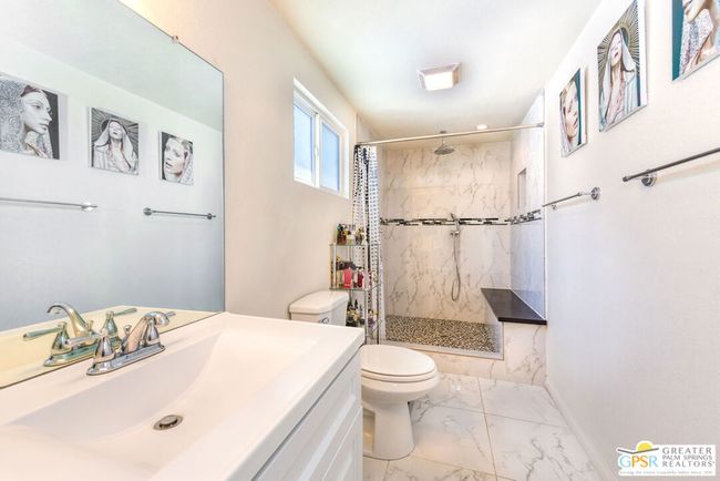 13613 Muscatine St, House other with 4 bedrooms, 3 bathrooms and 4 parking in Pacoima CA | Image 11
