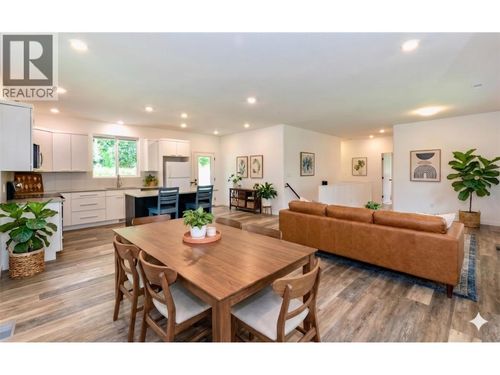 7468 Estate Dr, Anglemont, BC, V0E1M8 | Card Image
