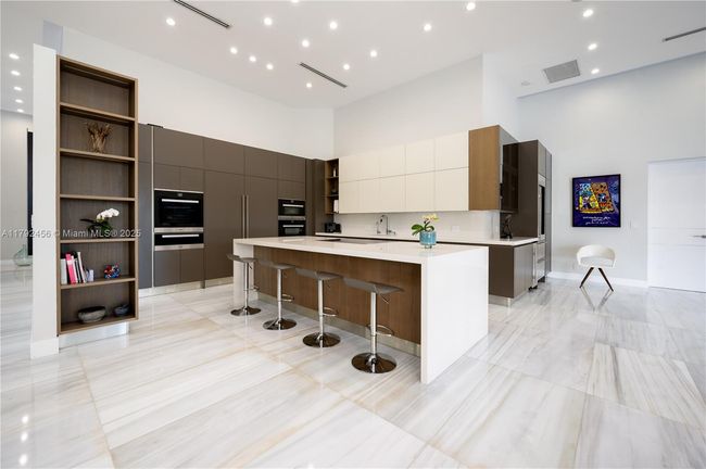 3425 Saddlebrook Ln, House other with 5 bedrooms, 6 bathrooms and null parking in Weston FL | Image 15
