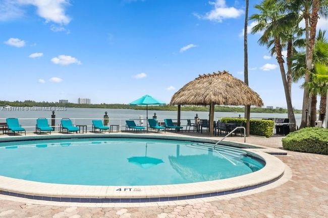 APT-5L - 10350 W Bay Harbor Dr, Condo with 1 bedrooms, 1 bathrooms and null parking in Bay Harbor Islands FL | Image 12