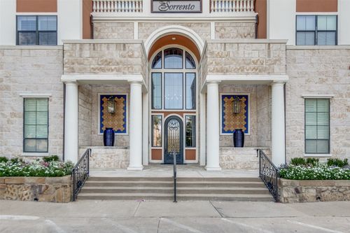 214-8616 Turtle Creek Blvd, Dallas, TX, 75225-4017 | Card Image
