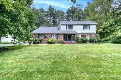 126 Grand View Ter, Brooklyn, CT, 06234-2029 | Card Image