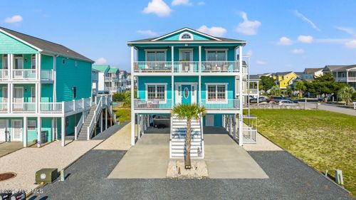 124 Halstead St, Holden Beach, NC, 28462-2002 | Card Image
