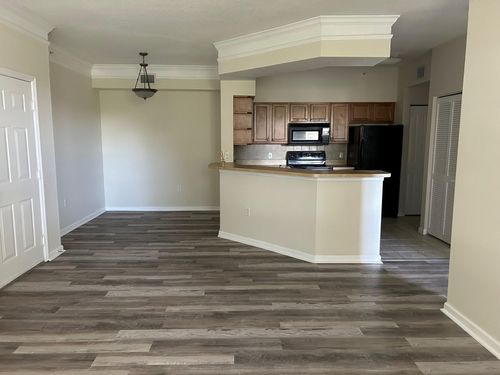 apt-1206-9825 Baywinds Dr, Royal Palm Beach, FL, 33411-1888 | Card Image