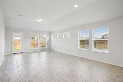 124 Trailside Ln, Bastrop, TX, 78602-2186 | Card Image