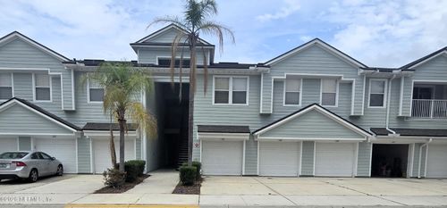 102-7047 Deer Lodge Cir, Jacksonville, FL, 32256-8523 | Card Image