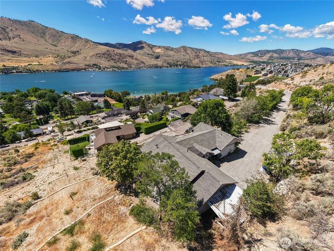 916 No See Um Rd, House other with 3 bedrooms, 3 bathrooms and 2 parking in Chelan WA | Image 32