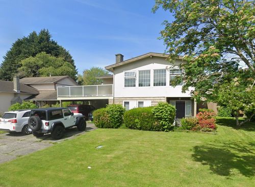 6811 Riverdale Dr, Richmond, BC, V7C2G3 | Card Image