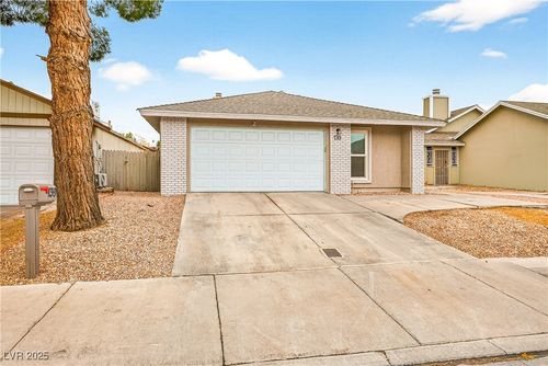 139 N Christy Ln, Las Vegas, NV, 89110-0122 | Card Image