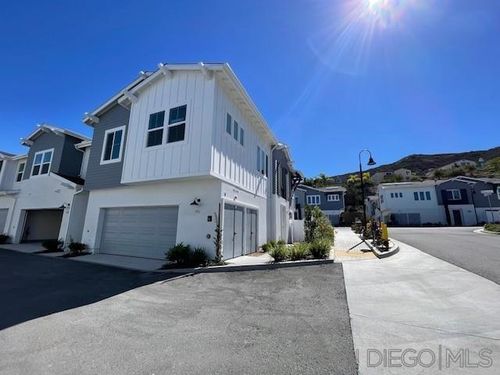 7711 Jasmine Ct, Santee, CA, 92071-3704 | Card Image