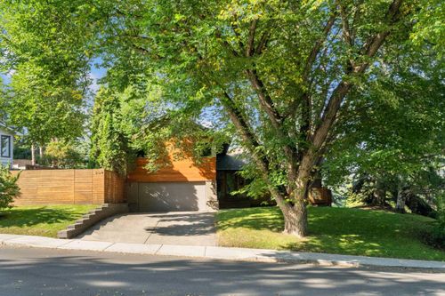 504 Crescent Blvd Sw, Calgary, AB, T2S1K9 | Card Image