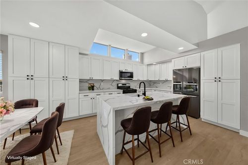 39394 Via Monserate, Murrieta, CA, 92563-5505 | Card Image