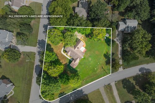 1400 Pitty Pat Rd, Clarksville, TN, 37042-4534 | Card Image