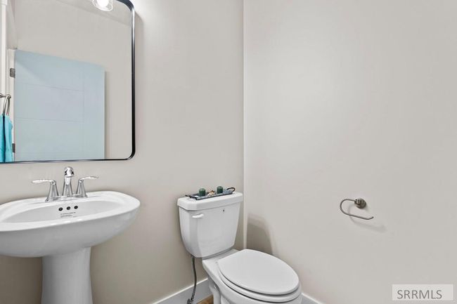 912 Alpine Ave, House other with 3 bedrooms, 3 bathrooms and 2 parking in Chubbuck ID | Image 15