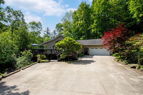 18645 County Road 77, Glenmont, OH, 44628-9656 | Card Image