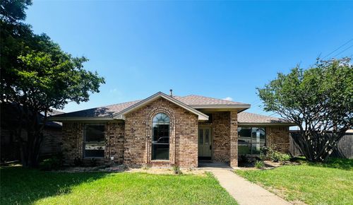 300 Stoneybrook Dr, Wylie, TX, 75098-4061 | Card Image