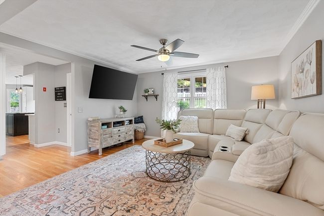 5 Memory Ln, House other with 3 bedrooms, 3 bathrooms and 3 parking in Wakefield MA | Image 15