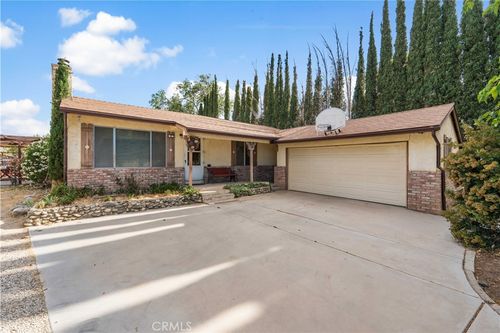 10042 E Avenue S12, Littlerock, CA, 93543-2313 | Card Image