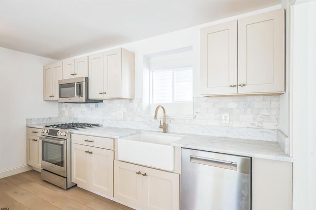 3 N Surrey Ave, House other with 8 bedrooms, 5 bathrooms and null parking in Ventnor City NJ | Image 15
