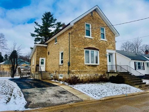 76 5th St Se, Chesley, ON, N0G1L0 | Card Image