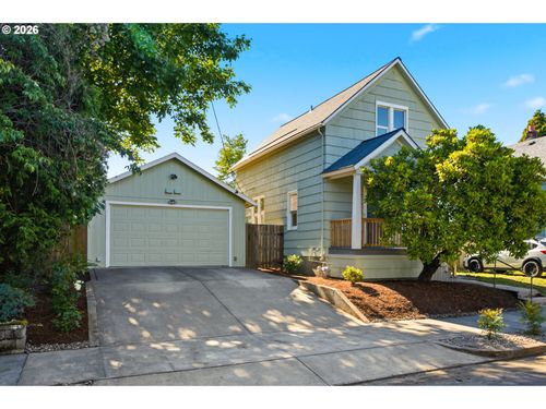 3807 Ne Grand Ave, Portland, OR, 97212-1105 | Card Image