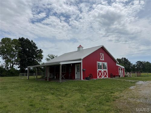 151 E Doc Lin Drive, Sparta, IL, 62286 | Card Image