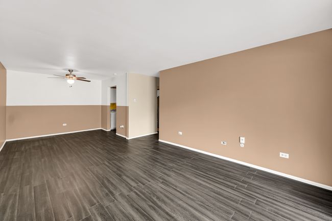 APT-1D - 18340 Glen Oak Ave, Condo with 2 bedrooms, 2 bathrooms and 1 parking in Lansing IL | Image 7
