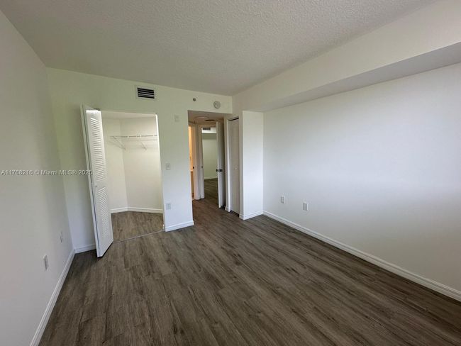 APT-304 - 17602 Nw 25 Th Ave, Condo with 3 bedrooms, 2 bathrooms and null parking in Miami Gardens FL | Image 7